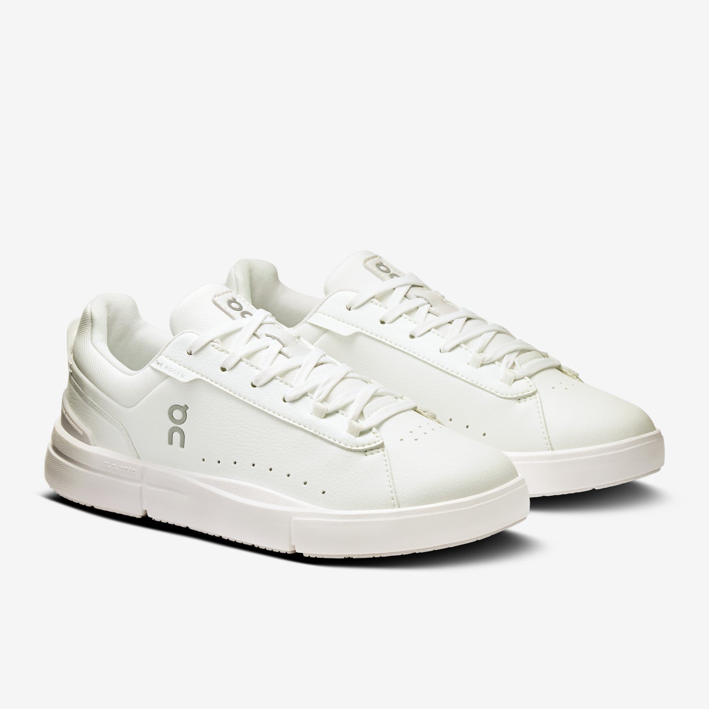 On The Roger Advantage 2 Women's Shoes Color: White/White Style: 3WF30391200
