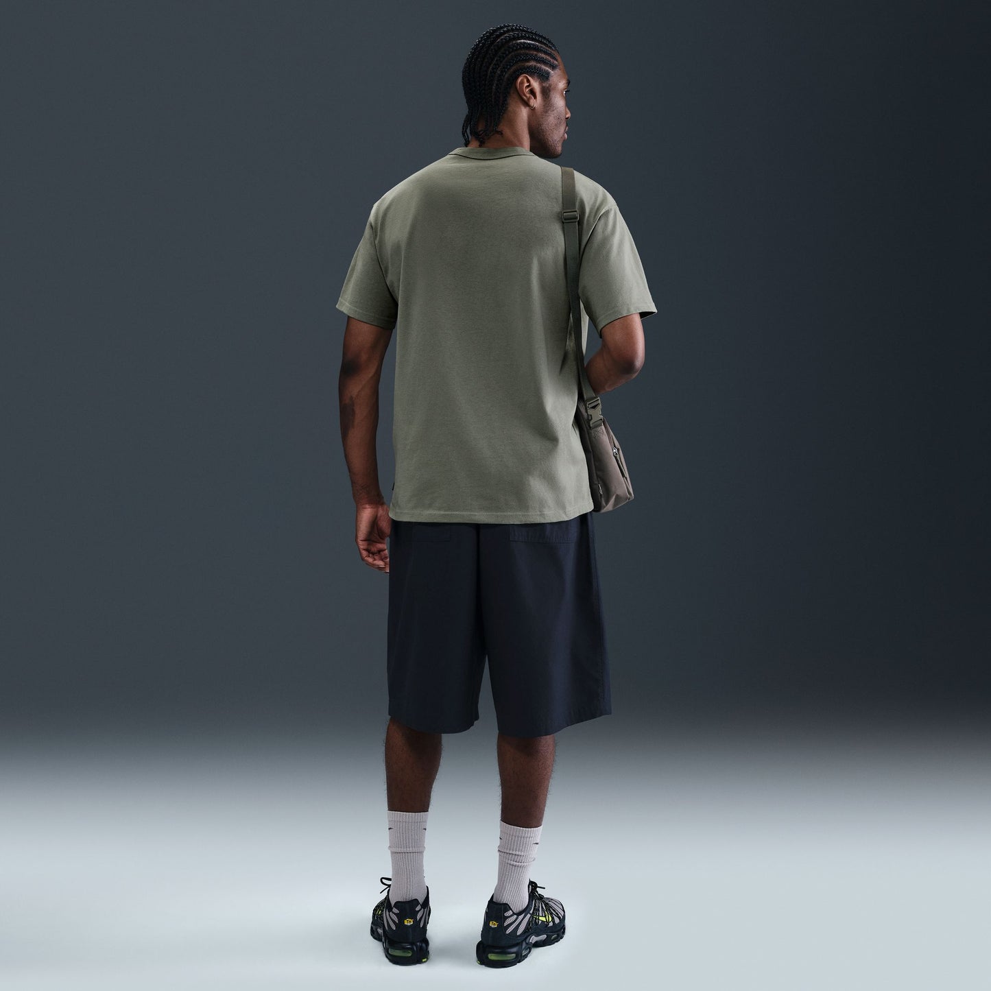 Nike Sportswear Premium Essentials Men's T-Shirt Color: Light Army Style: DO7392-320