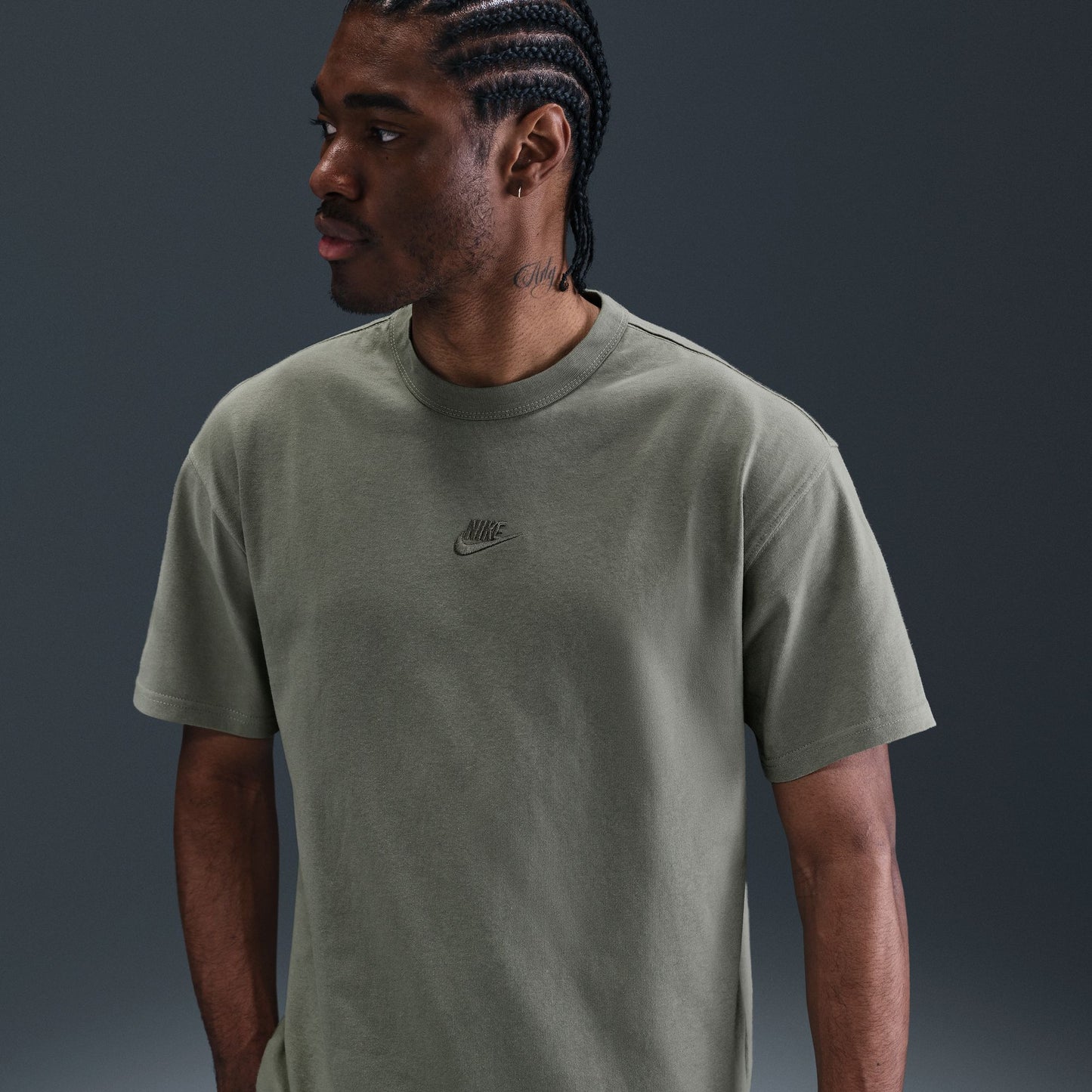 Nike Sportswear Premium Essentials Men's T-Shirt Color: Light Army Style: DO7392-320