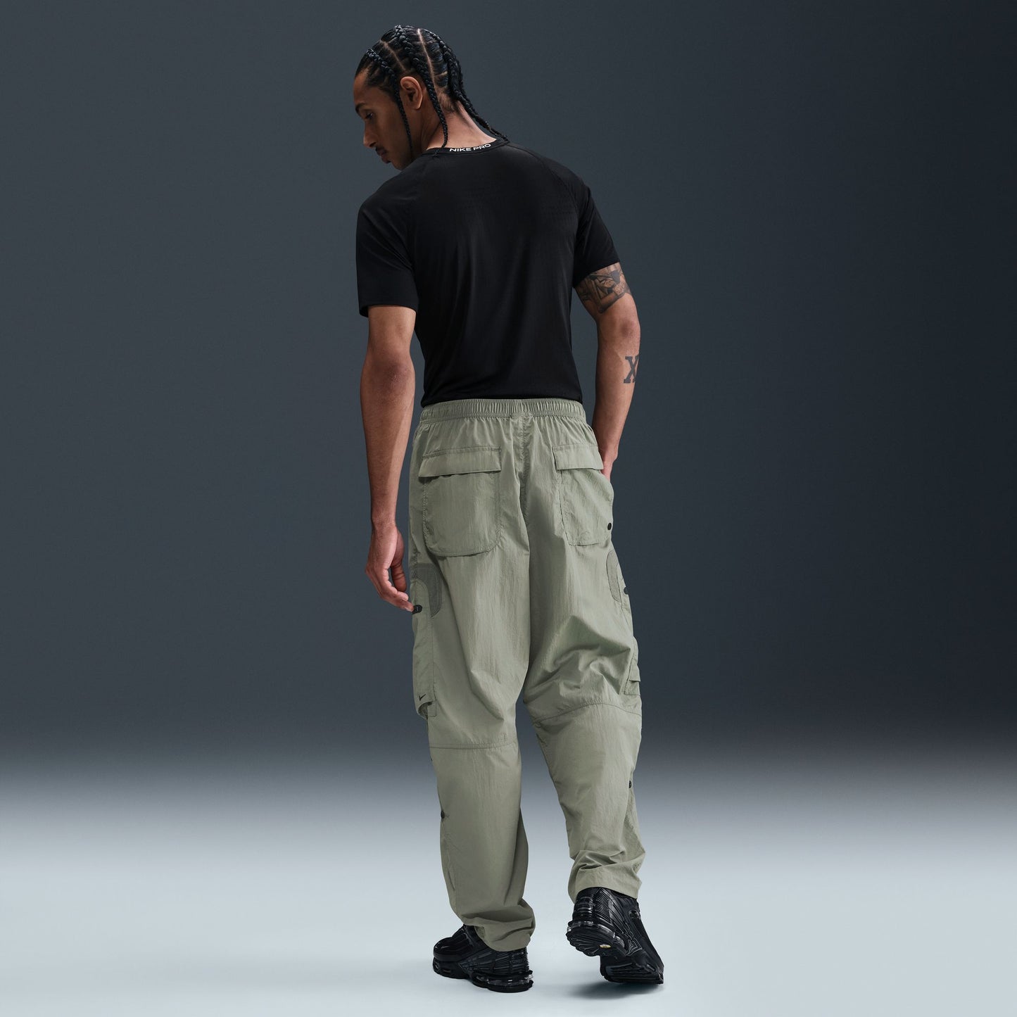 Nike Tech Men's Woven Cargo Pants Color: Light Army/black Style: HJ2940-320