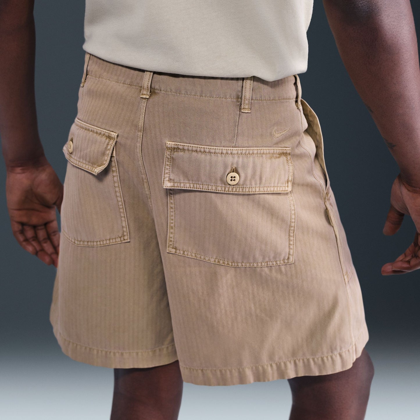 NIKE LIFE MENS FATIGUE SHORTS HJ2976-200