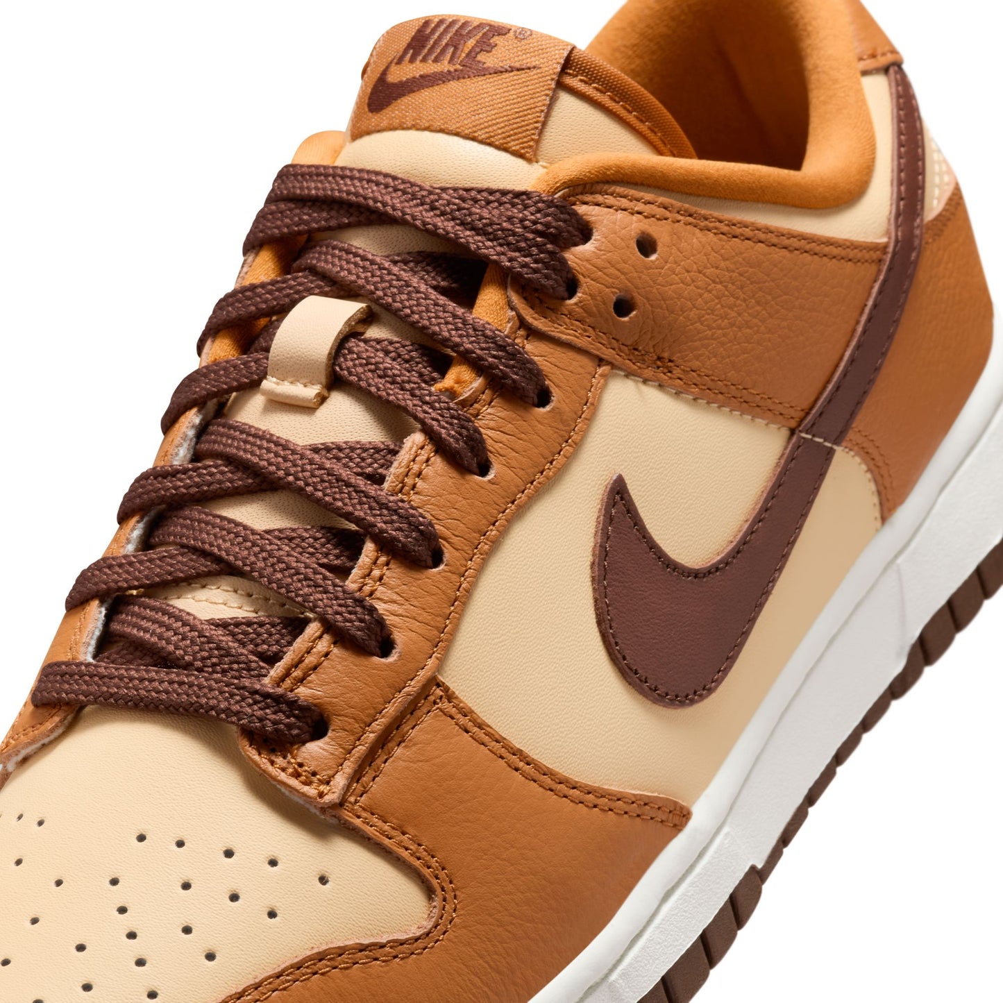 Nike Dunk Low SE Women's Shoes Desert Ochre/fauna Brown-pale Vanilla HQ7487-700
