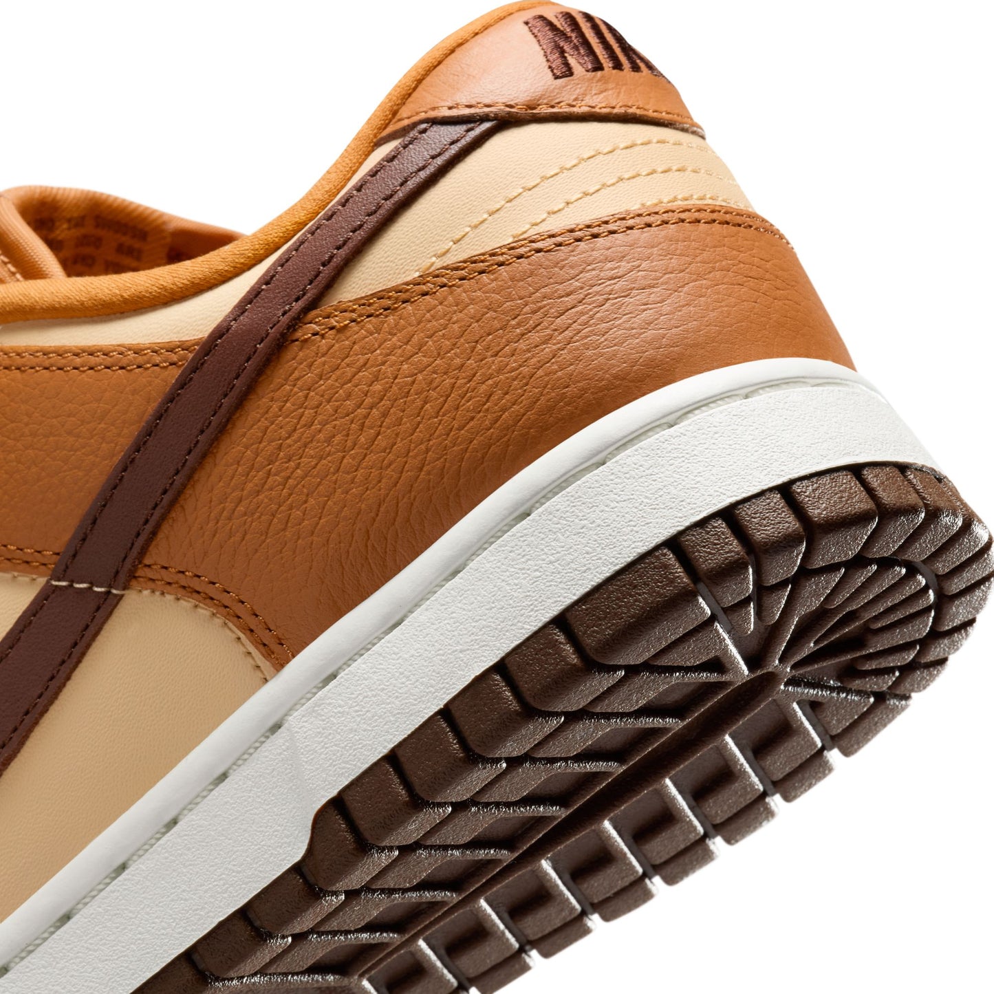 Nike Dunk Low SE Women's Shoes Desert Ochre/fauna Brown-pale Vanilla HQ7487-700