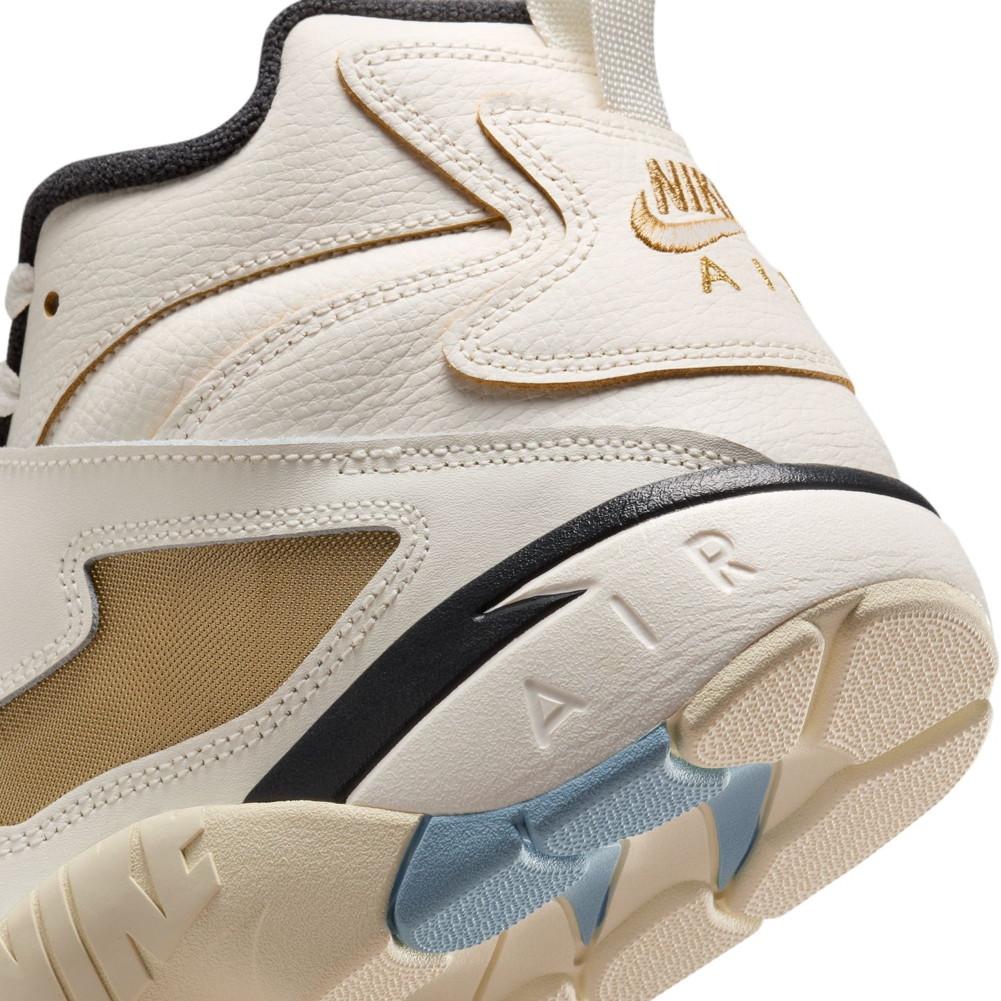 Nike Air Diamond Turf Men's Shoes Color: Sail/mica Blue-coconut Milk-off Noir Style: IF2534-100