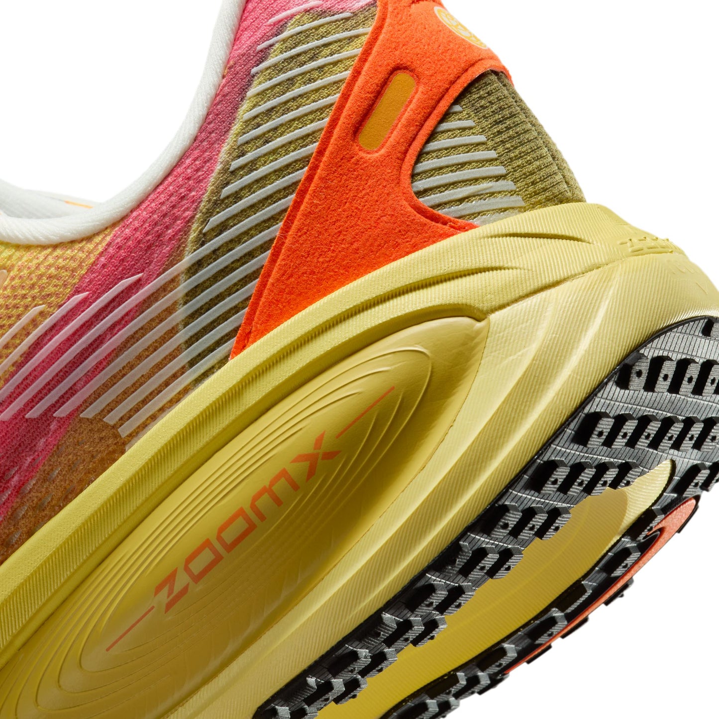 Nike Vomero 18 SE Men's Road Running Shoes Color: Multi-color/clear-vivid Sulfur IH3576-999