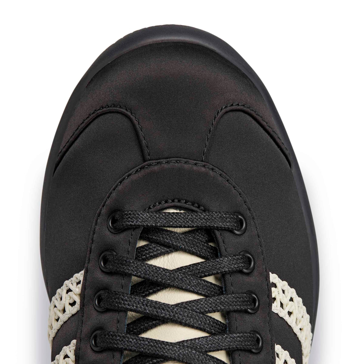 ADIDAS WB Karintha Lo Satin CBLCK/DBROWN/CREWHTE IH7259