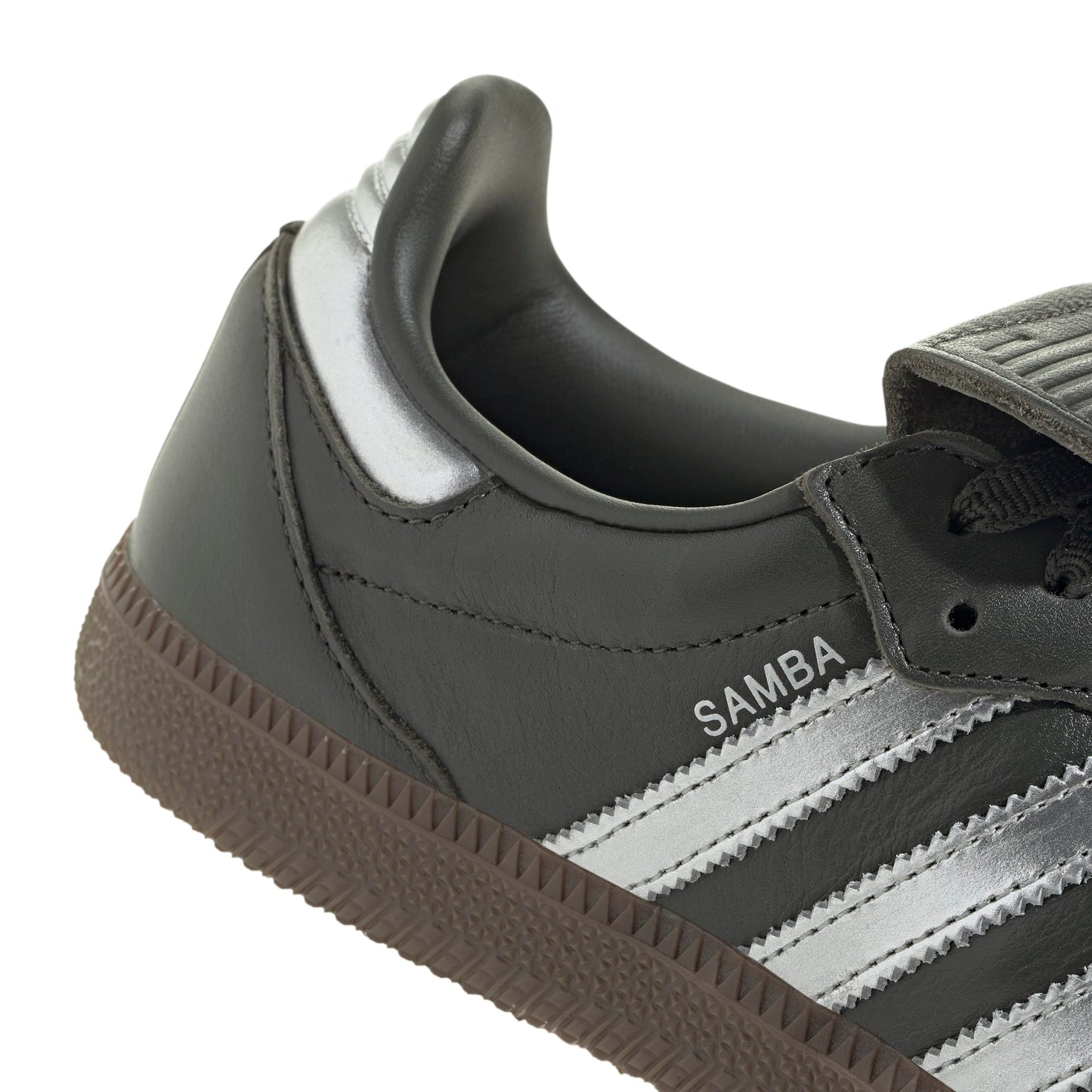 ADIDAS SAMBA LT WOMEN LEGEAR/SILVMT/GUM5 JP6144
