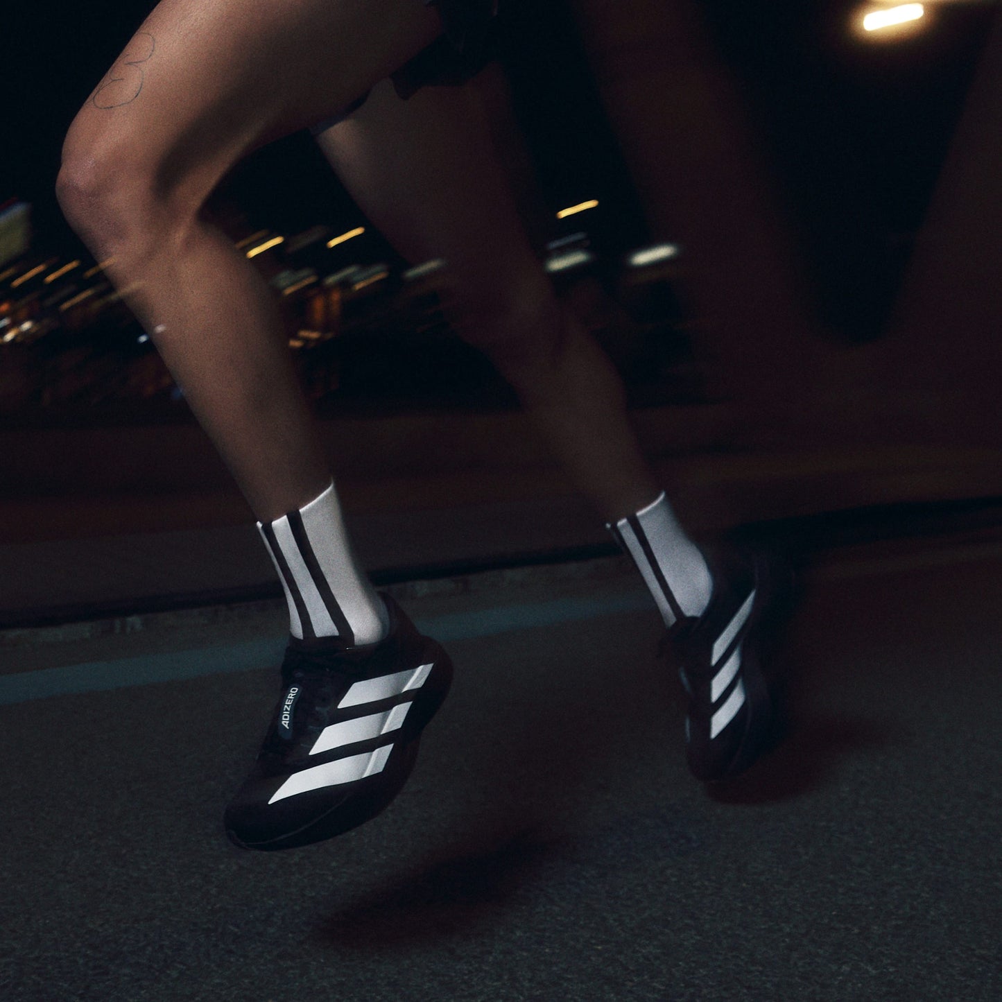 ADIDAS ADIZERO SL CBLACK/FTWWHT/CBLACK JP7149