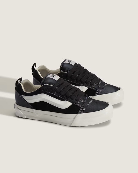 VANS Knu Skool Shoe Lifestyle, Retro Chunky, Suede VN000EB5BLA