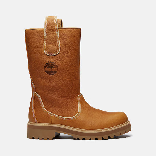 Brown leather pull up boot with Timberland logo on a white background