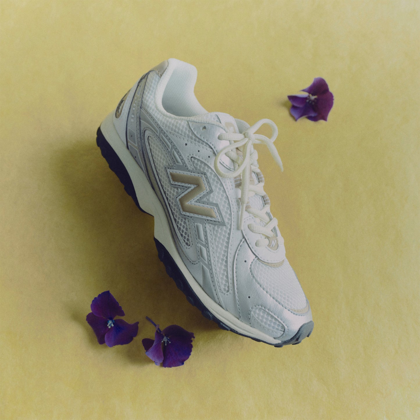NEW BALANCE 204L Silver Metallic Flat Taupe U204LSWA