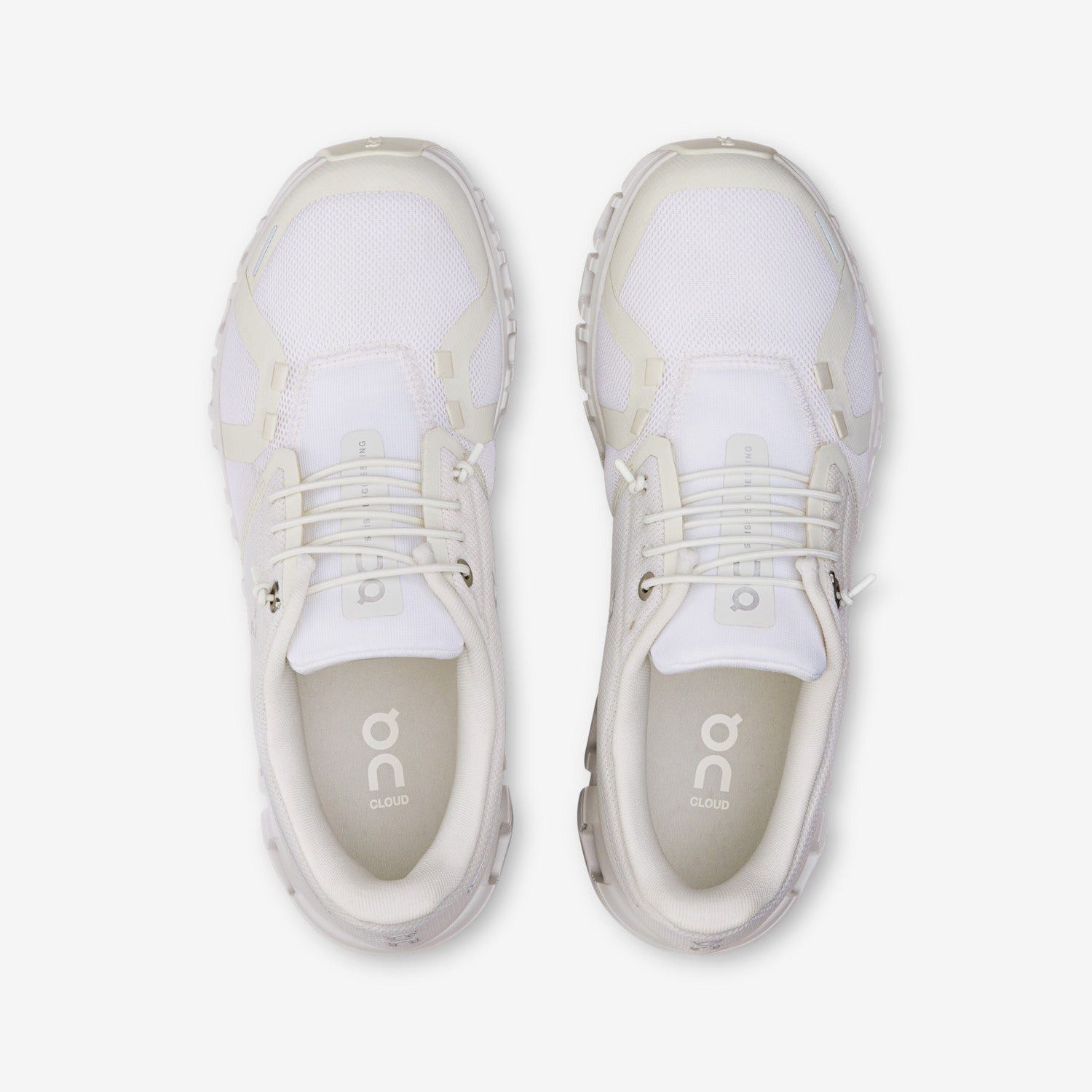 On Cloud 6 Women's Shoes Color: White/White Style: 3WF10061200