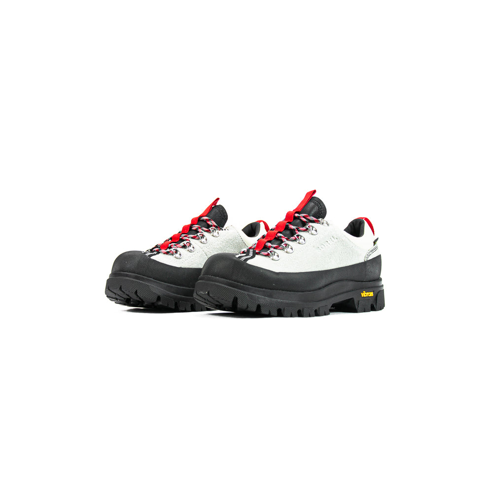 Sorel Daystorm Nomad GTX Color: Chalk / Black Style: NM6154-191