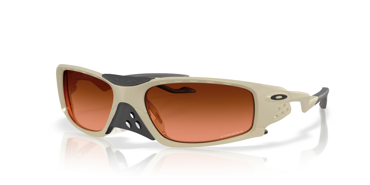 OAKLEY PLANTARIS SQ MATTE SAND W/PRIZM BROWN GRADIENT OO9529-0361