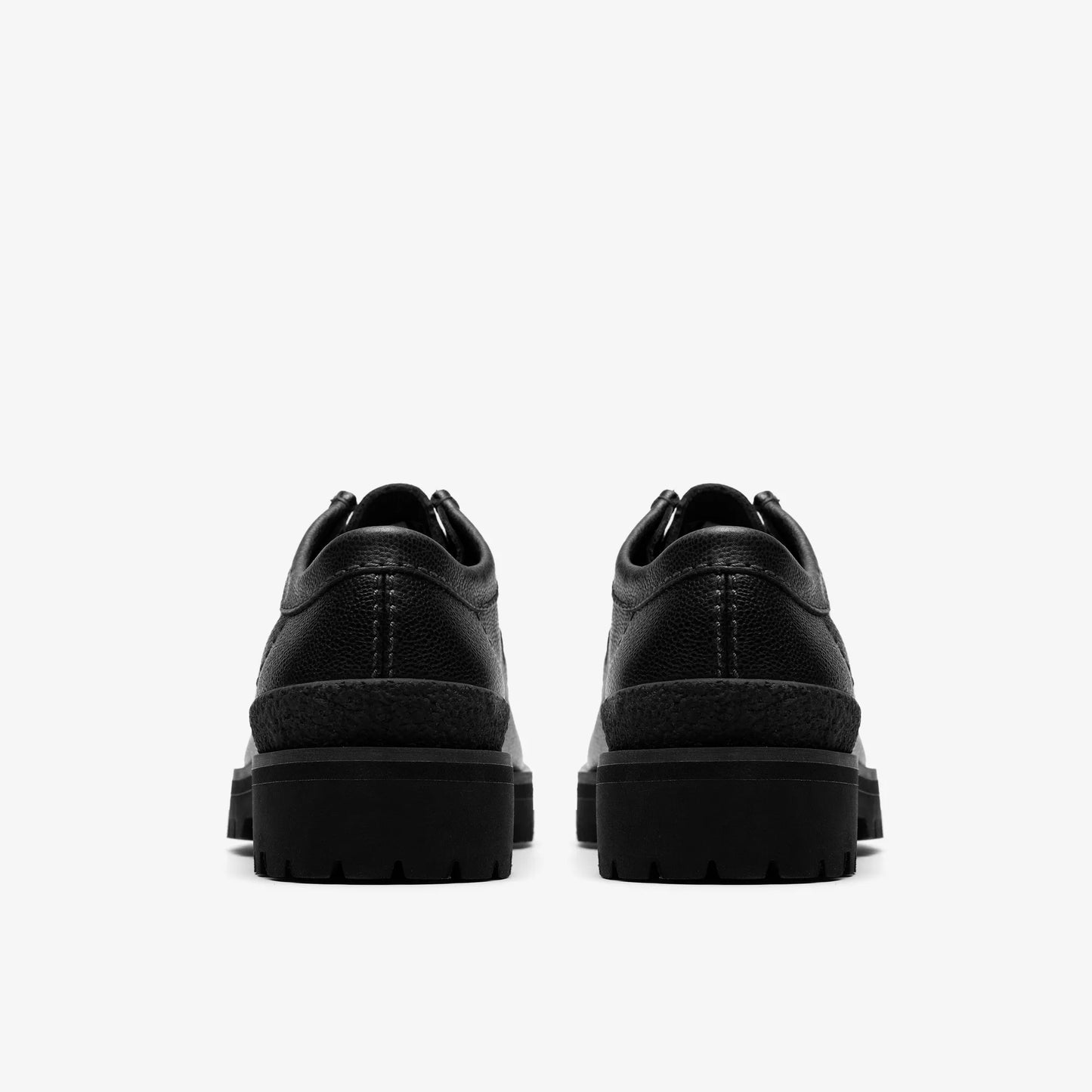 CLARKS Walla Yukoner Black Scotch Grain 26183313