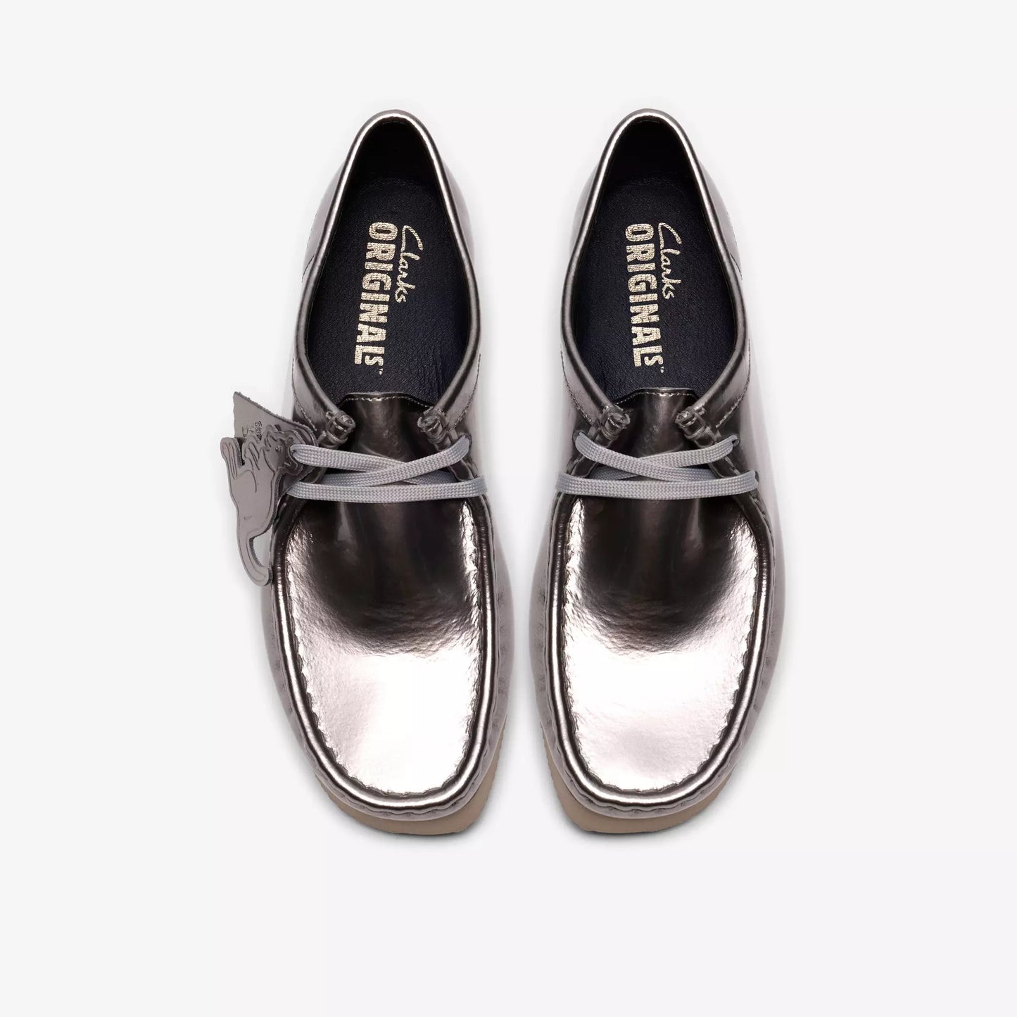 Clarks Wallabee WOMAN Silver Patent Style: 26186506