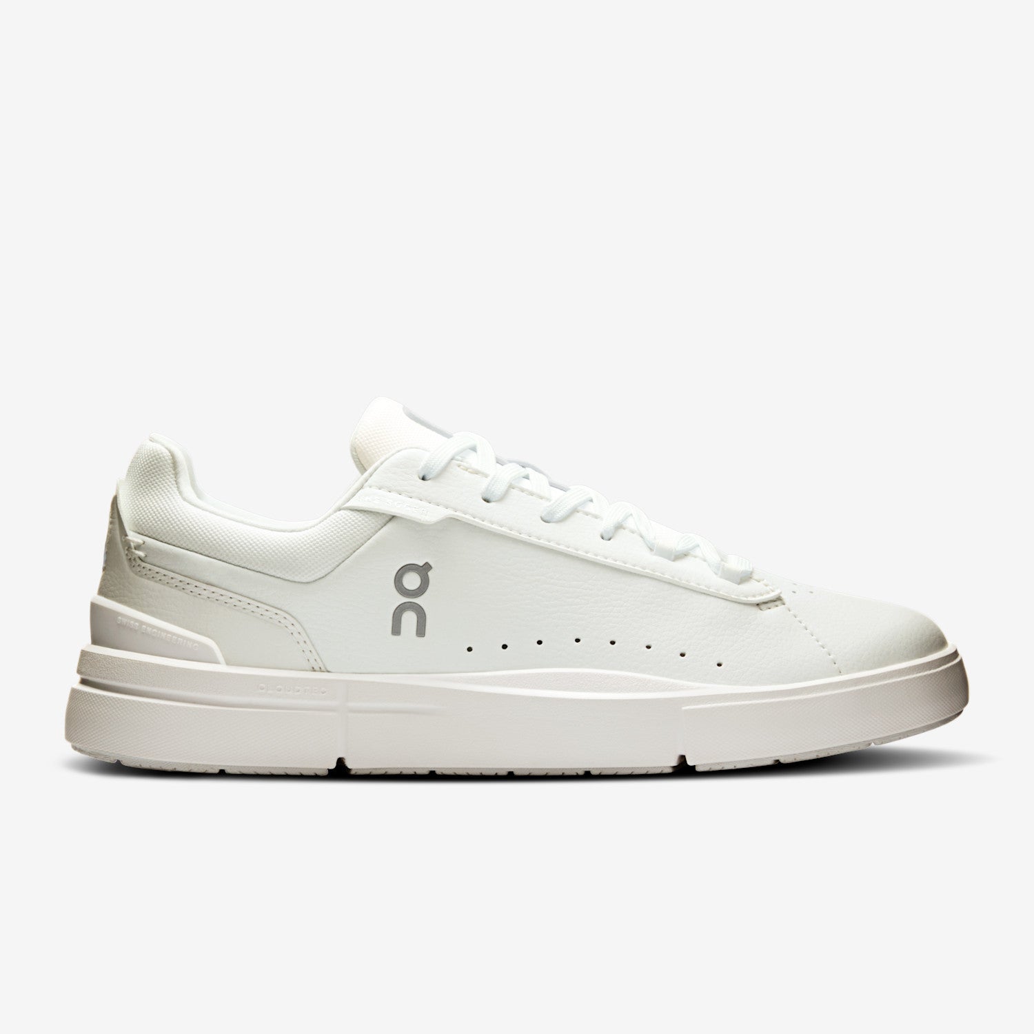 On The Roger Advantage 2 Women's Shoes Color: White/White Style: 3WF30391200