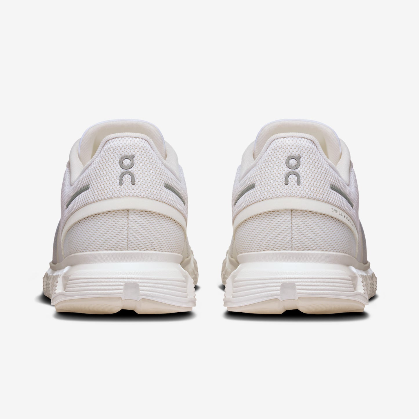 On Cloud 6 Women's Shoes Color: White/White Style: 3WF10061200