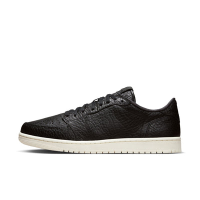 AIR JORDAN 1 RETRO LOW Black/black-sail 848775-005