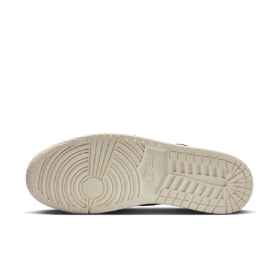 AIR JORDAN 1 RETRO LOW Black/black-sail 848775-005