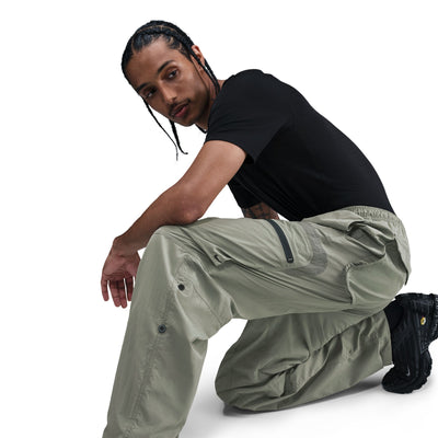Nike Tech Men's Woven Cargo Pants Color: Light Army/black Style: HJ2940-320