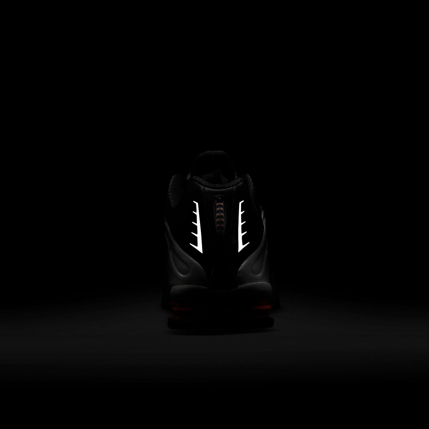 Nike Shox R4 Men's Shoes Color: Metallic Silver/metallic Silver-black Style: HQ1988-002