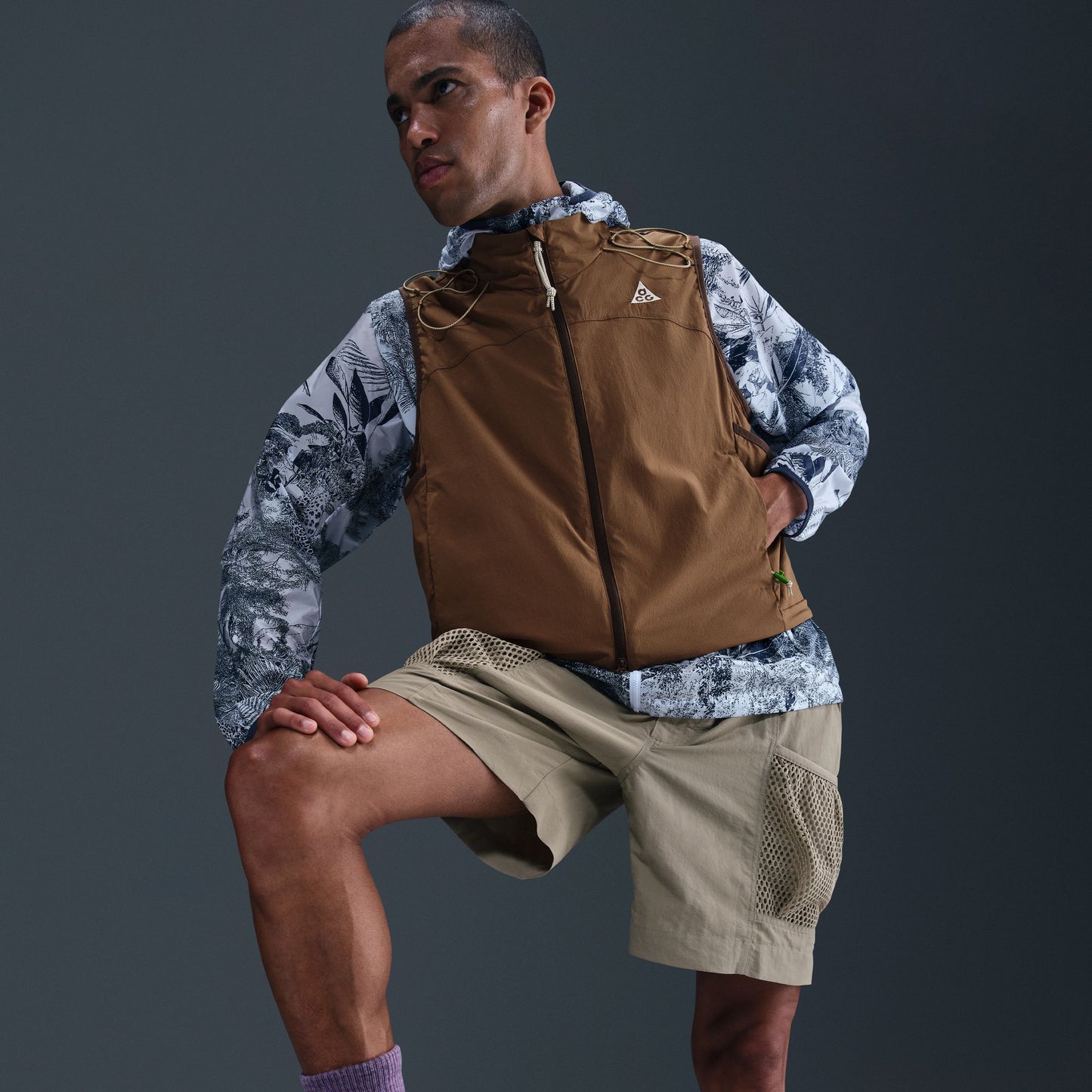 NIKE ACG "DEATH BLOOM" VEST MOSSWOOD BROWN HV0600-235