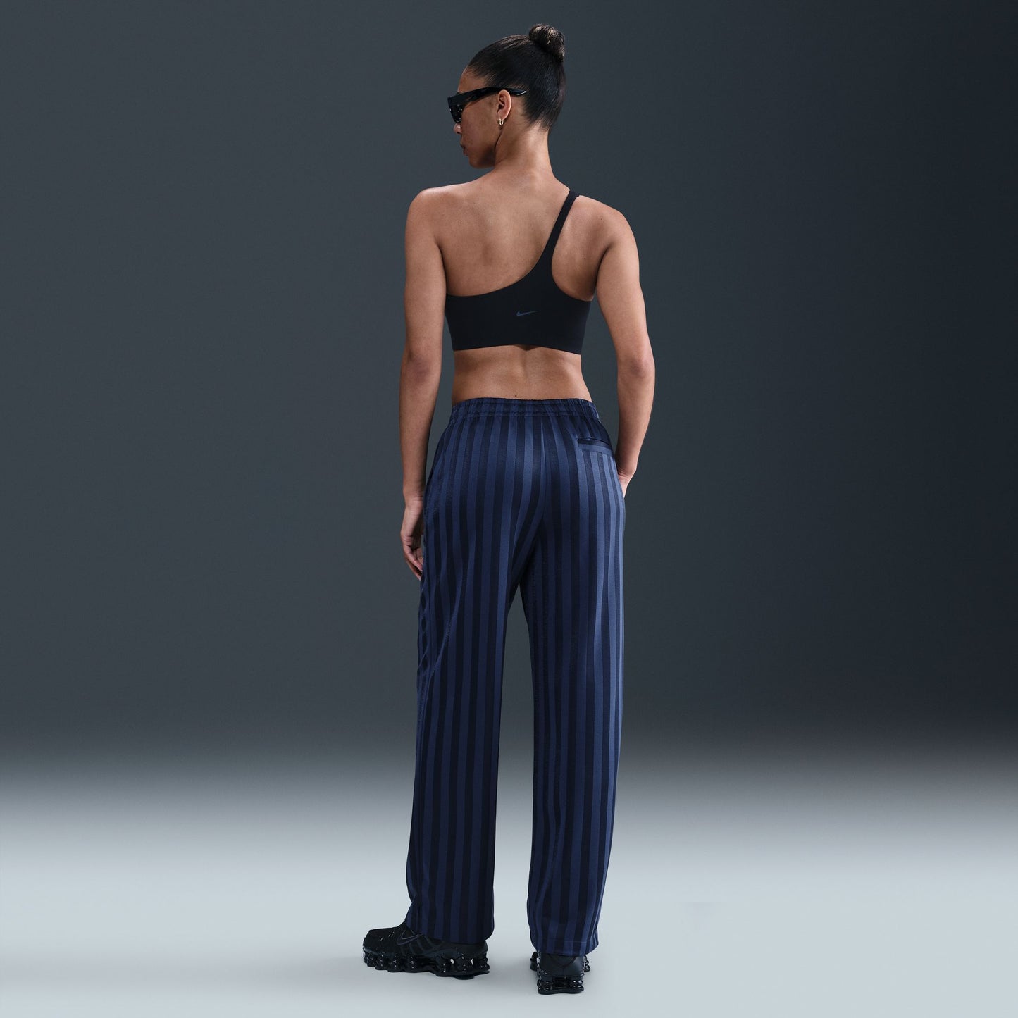 NIKE WOMENS MID LOOSE JACQUARD STRIPED TRACK PANTS HV5133-410
