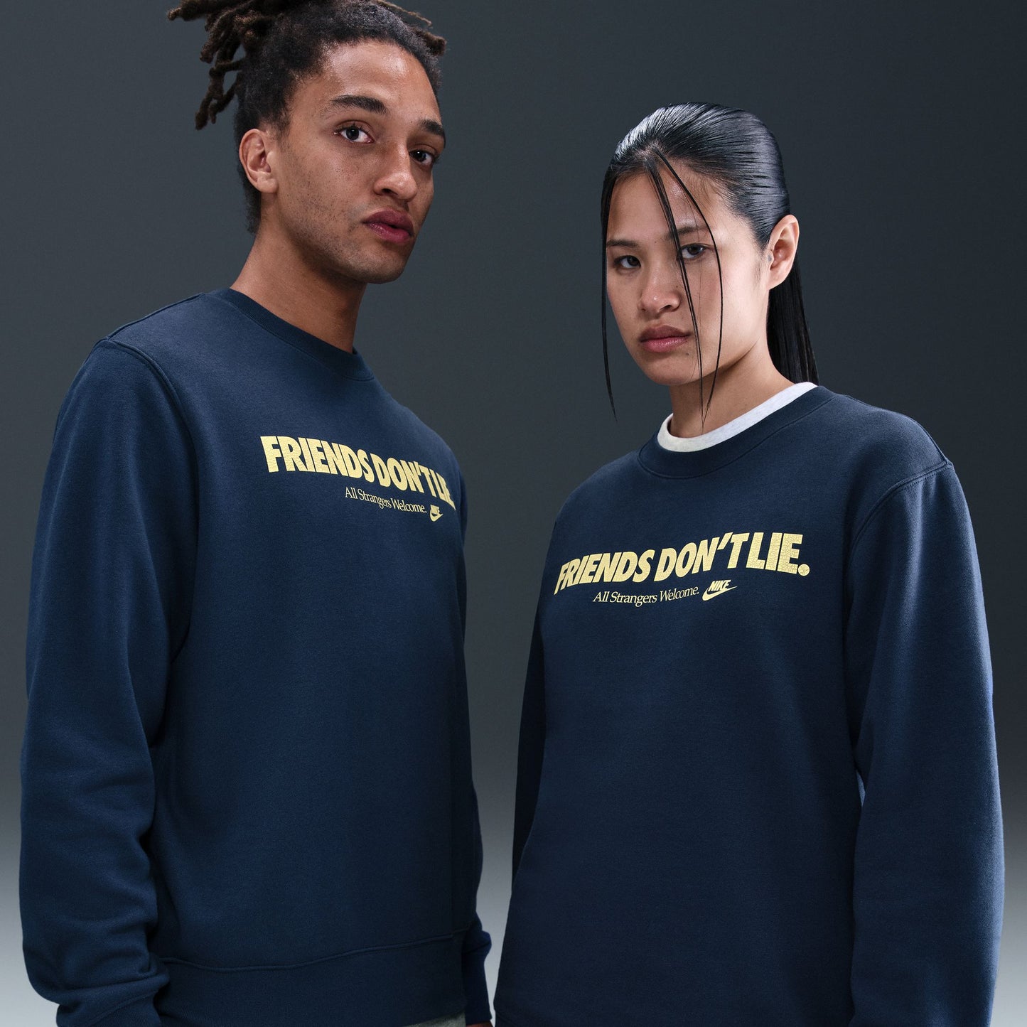NIKE SPORTWEAR "FRIENDS DONT LIE" SWEATSHIRT NAVY  IB5662-410