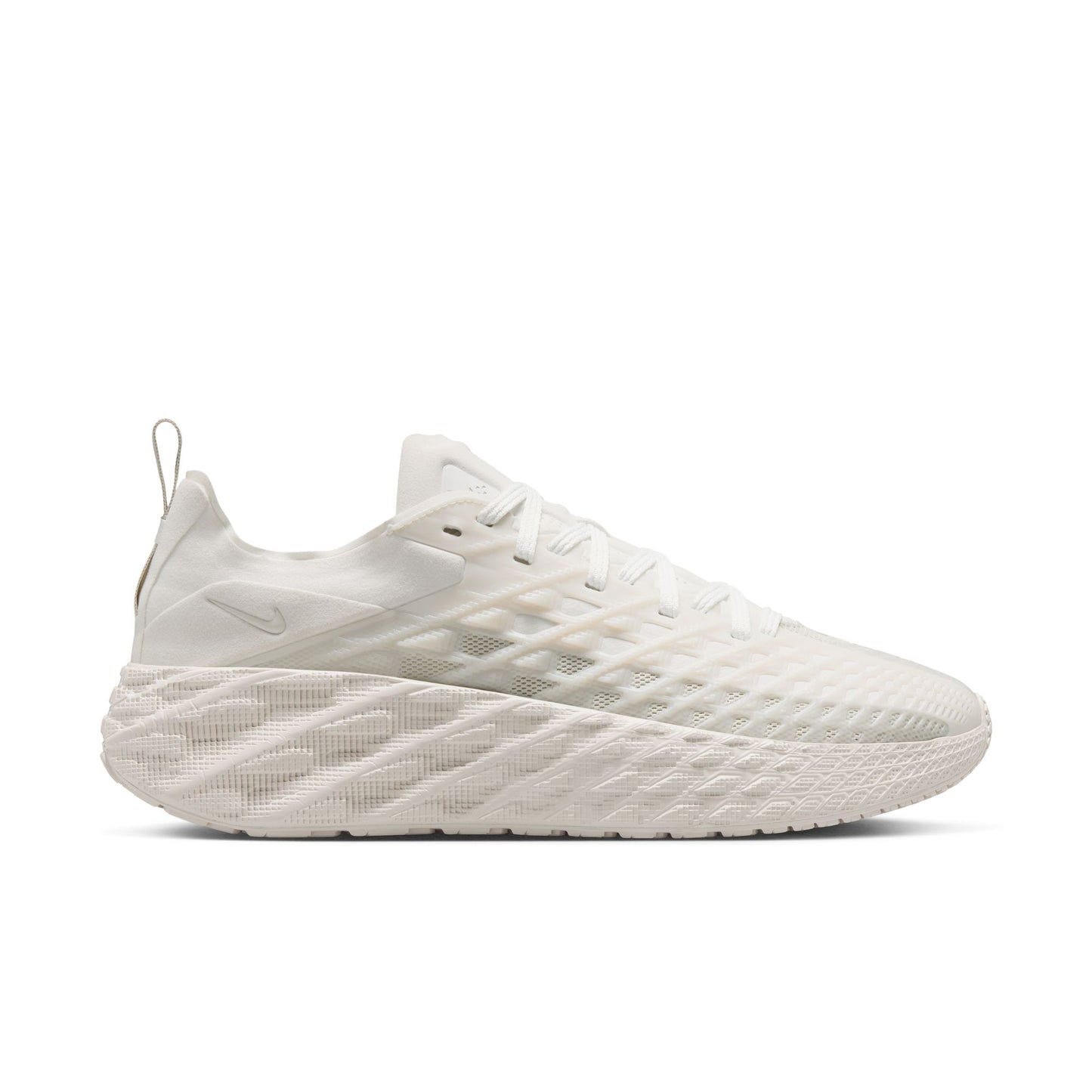Nike Ava Edge Color: SUMMIT WHITE/STONE-LIGHT BONE Style: IM1973-100
