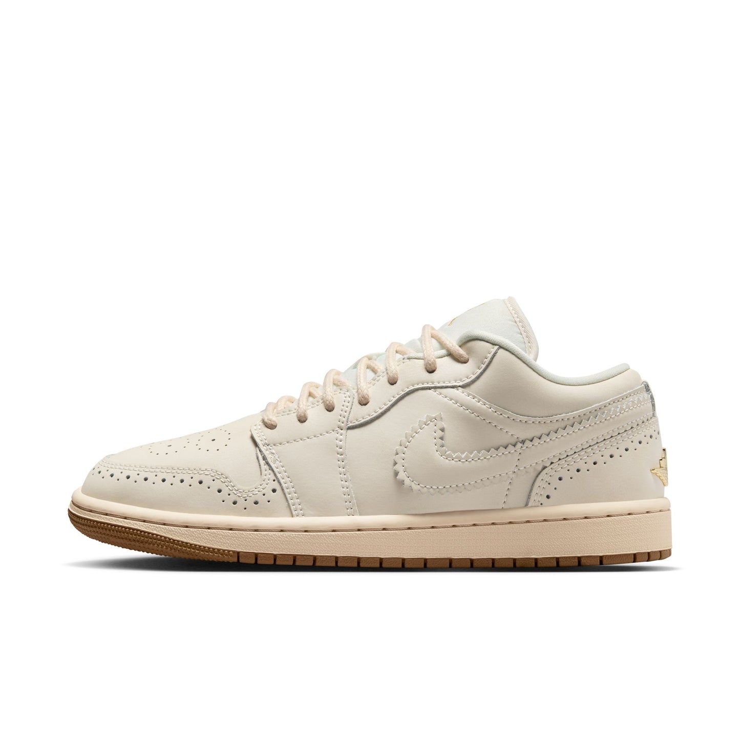 Air Jordan 1 Low SE Womens Shoes Color: Chalk/Chalk/Metallic Gold/Pearl White Style: IO0759-100