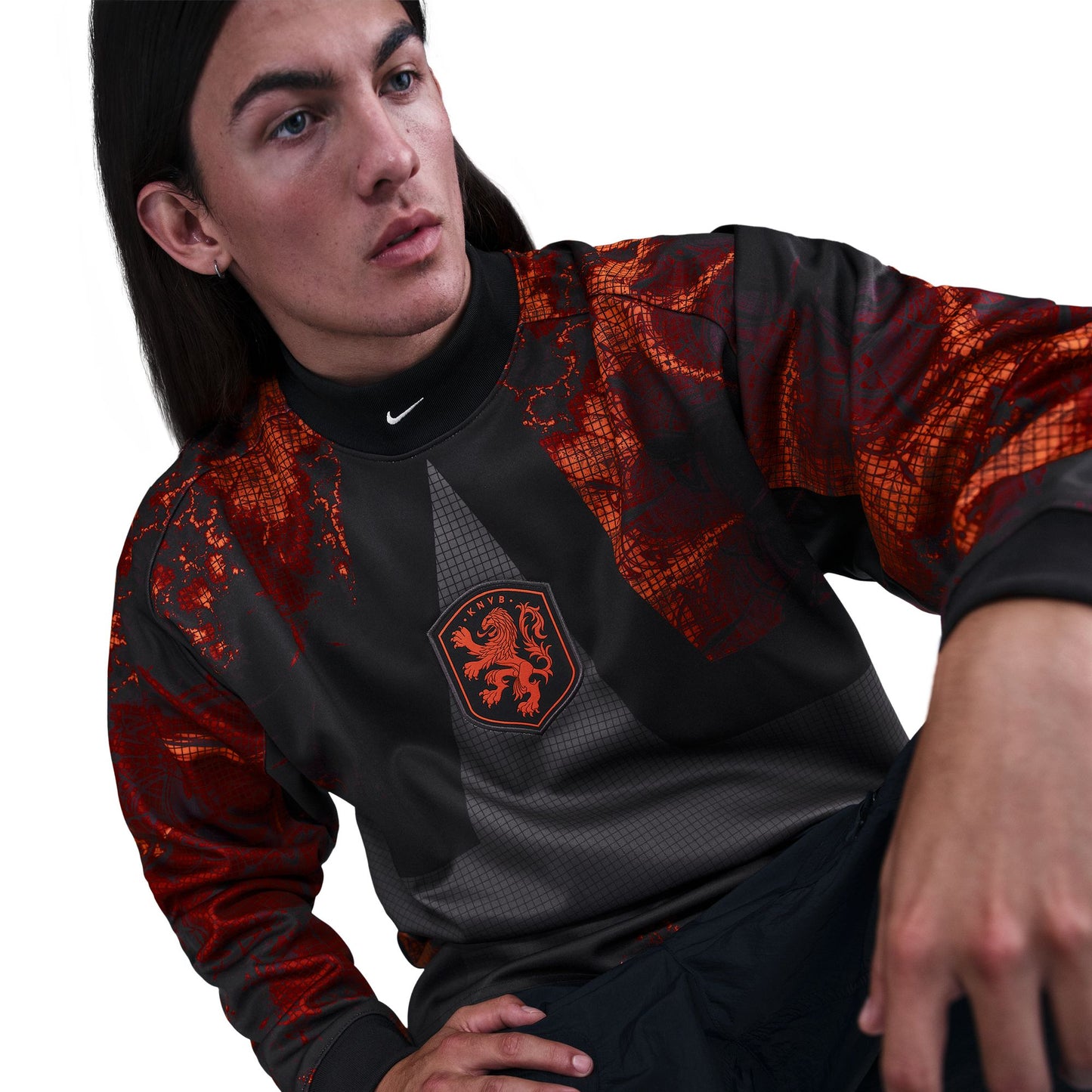 NIKE NETHERLANDS GOALKEEPER JERSEY BLACK/HYPER CRIMSON/WHITE IO0785-010