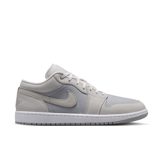 Air Jordan 1 Low SE Men's Shoes Color: OFF WHITE/LT SMOKE GREY-SOFT PEARL Style: IO2049-100