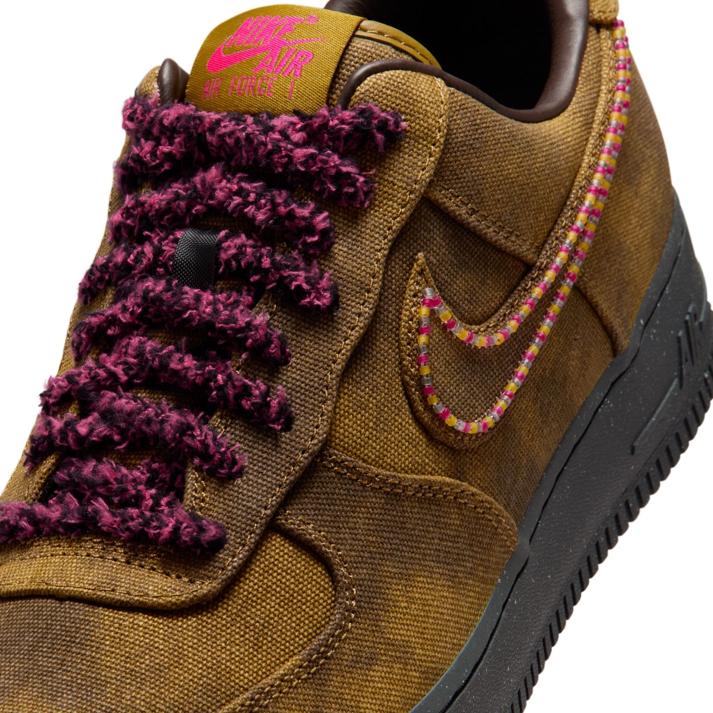 Air Force 1 Desert Moss/fierce Pink-midwest Gold IO4474-300
