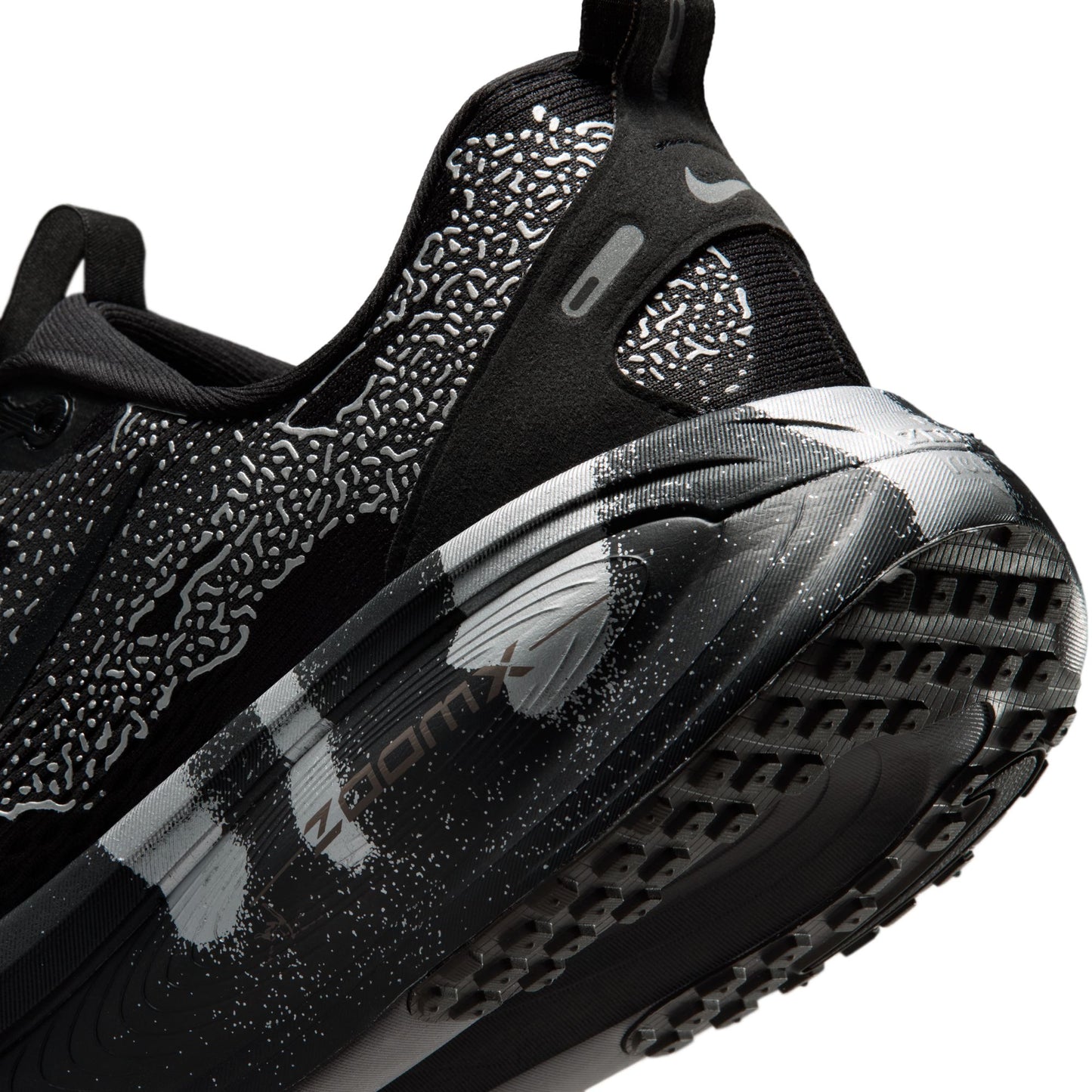 Nike Vomero 18 Color: IRON GREY/BLACK-LT SMOKE GREY Style: IQ3925-001