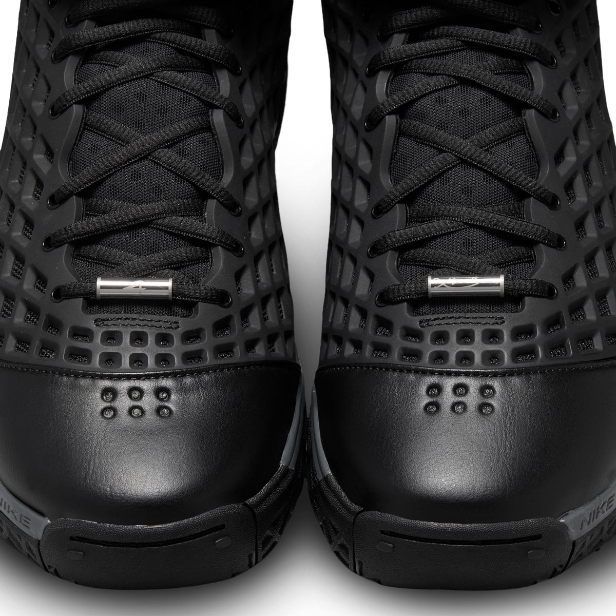 Kobe 3 OG Mens Shoes, Black/White/Anthracite/Varsity Maize, photo 4 of 12