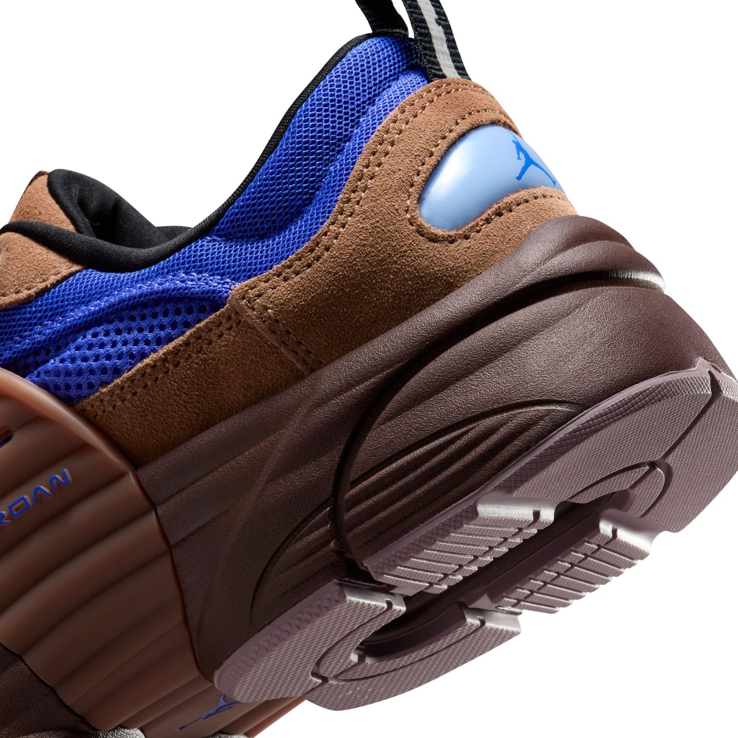 JORDAN TRUNNER O/S SP Color: Archaeo Brown/persian Violet-earth IQ5649-200
