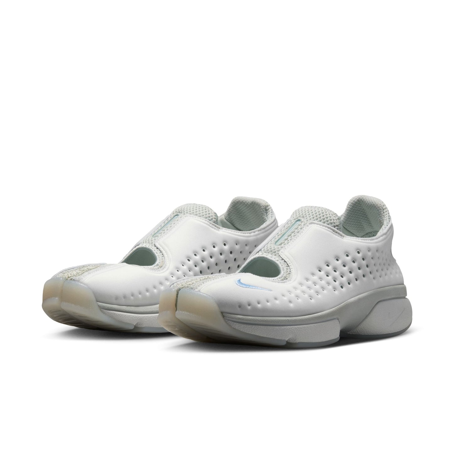 Nike Rift 2 Women's Shoes Color: Summit White/Ice Blue-Swan-Light Silver Style: IQ8006-100