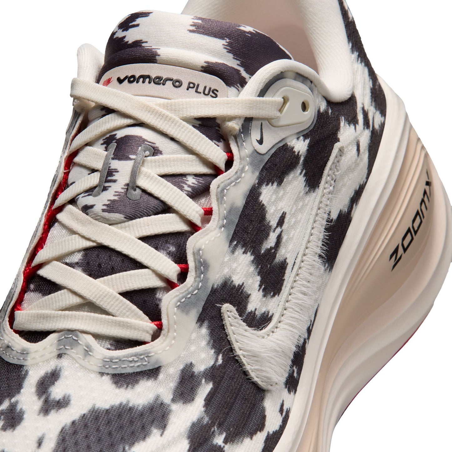 Nike Vomero Plus Color: SAIL/SAIL-UNIVERSITY RED-LT OREWOOD BRN Style: IR0035-100