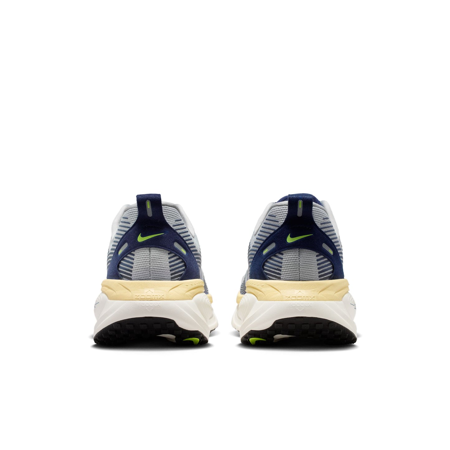 Nike Vomero 18 Color: WOLF GREY/MIDNIGHT NAVY-PEWTER-SAIL Style: IR1812-012