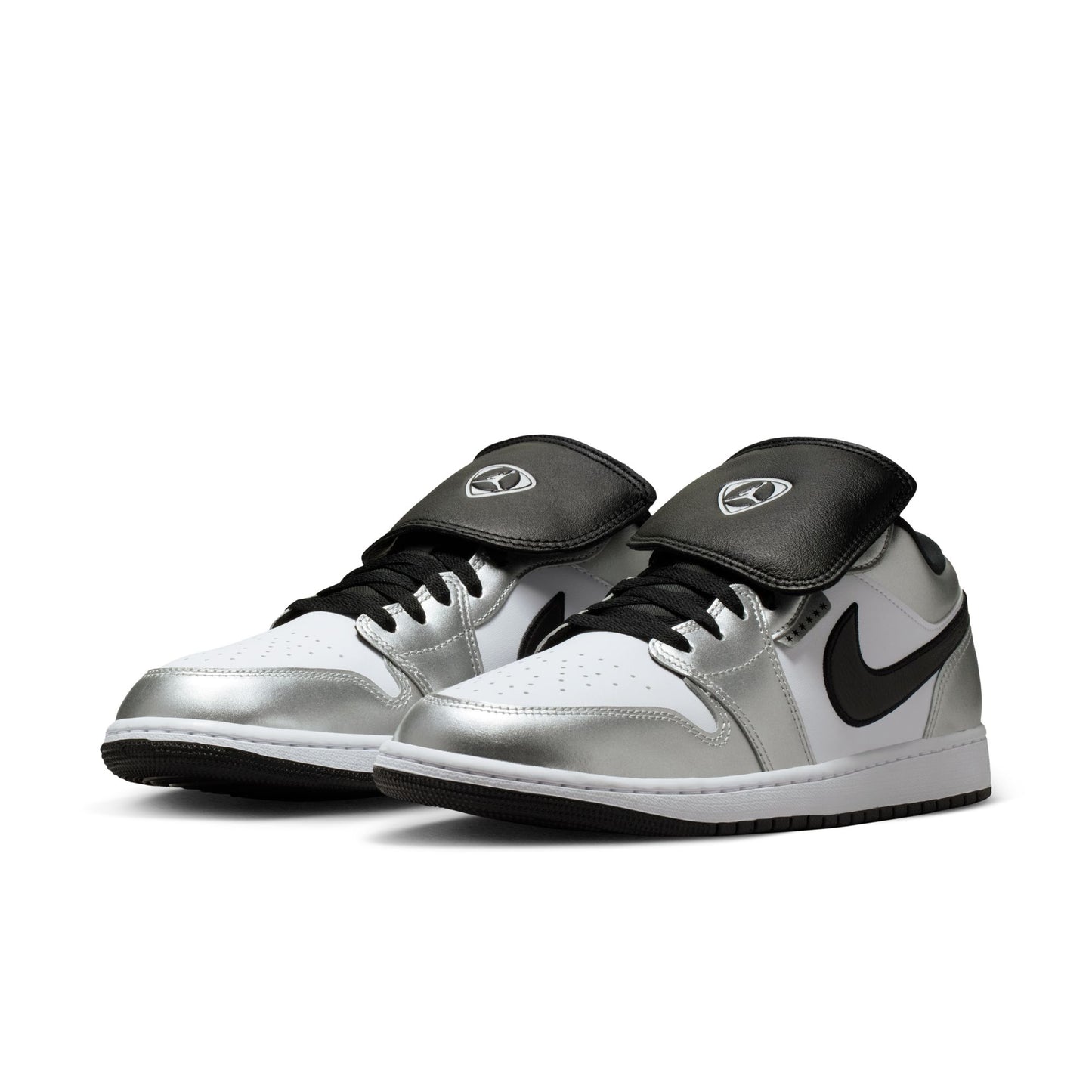 Air Jordan 1 Low SE Color: WHITE/BLACK-WHITE-METALLIC SILVER Style: IR2278-100