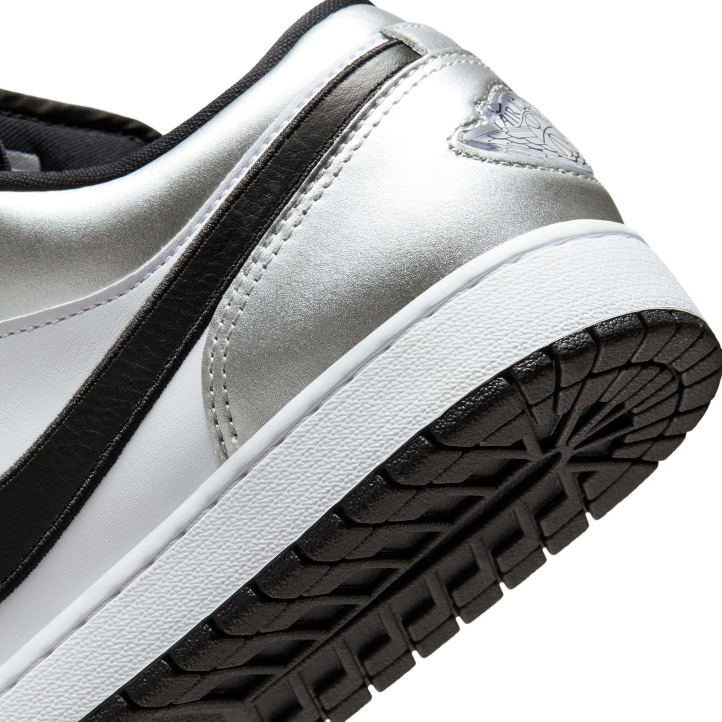 Air Jordan 1 Low SE Color: WHITE/BLACK-WHITE-METALLIC SILVER Style: IR2278-100