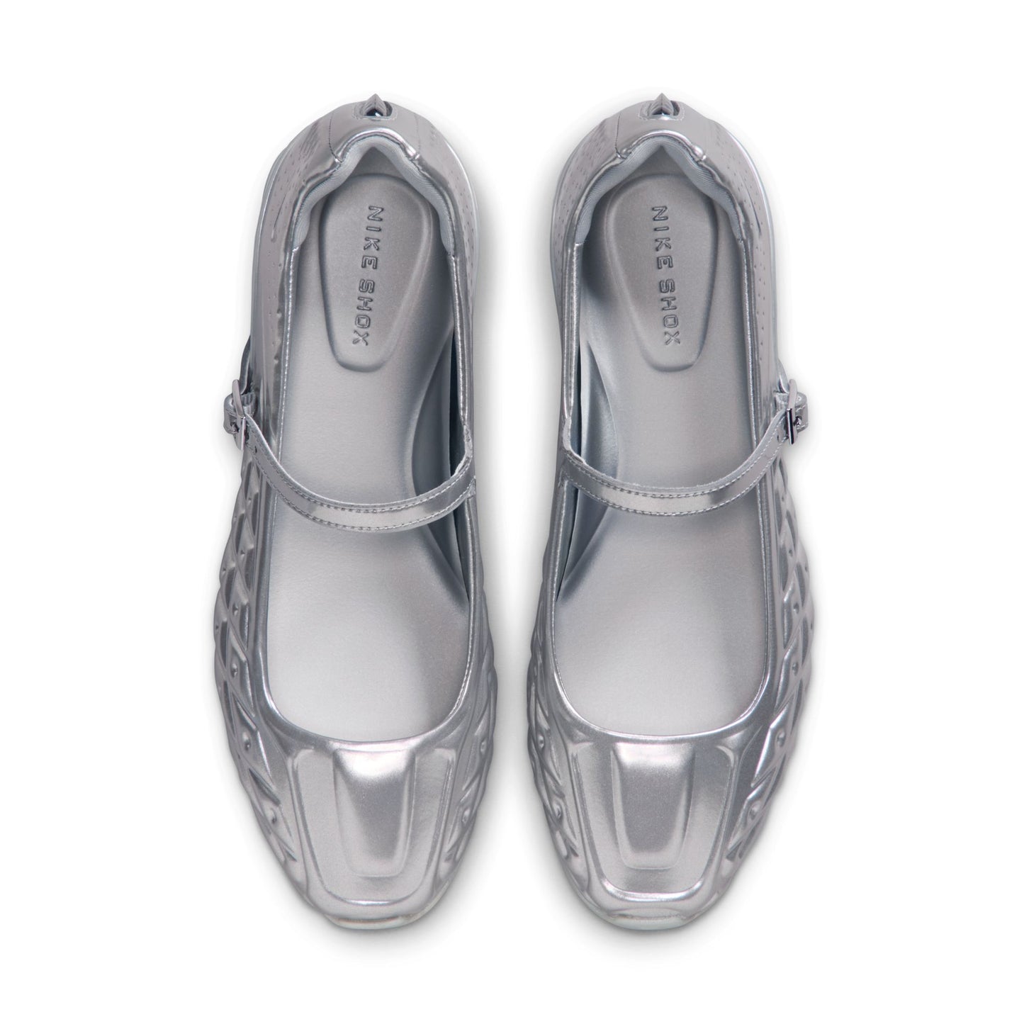 Nike Shox Z Calistra Color: Metallic Silver/Metallic Silver Style: IR5510-002