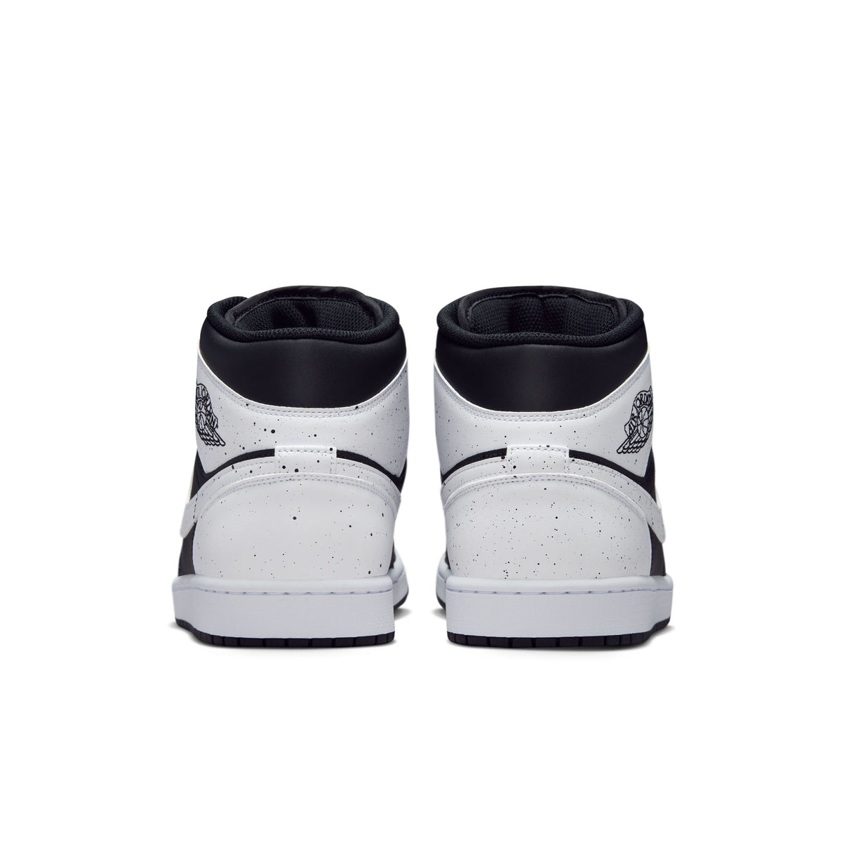 AIR JORDAN 1 MID SE Mens Shoes, Black/White/Black, photo 6 of 10
