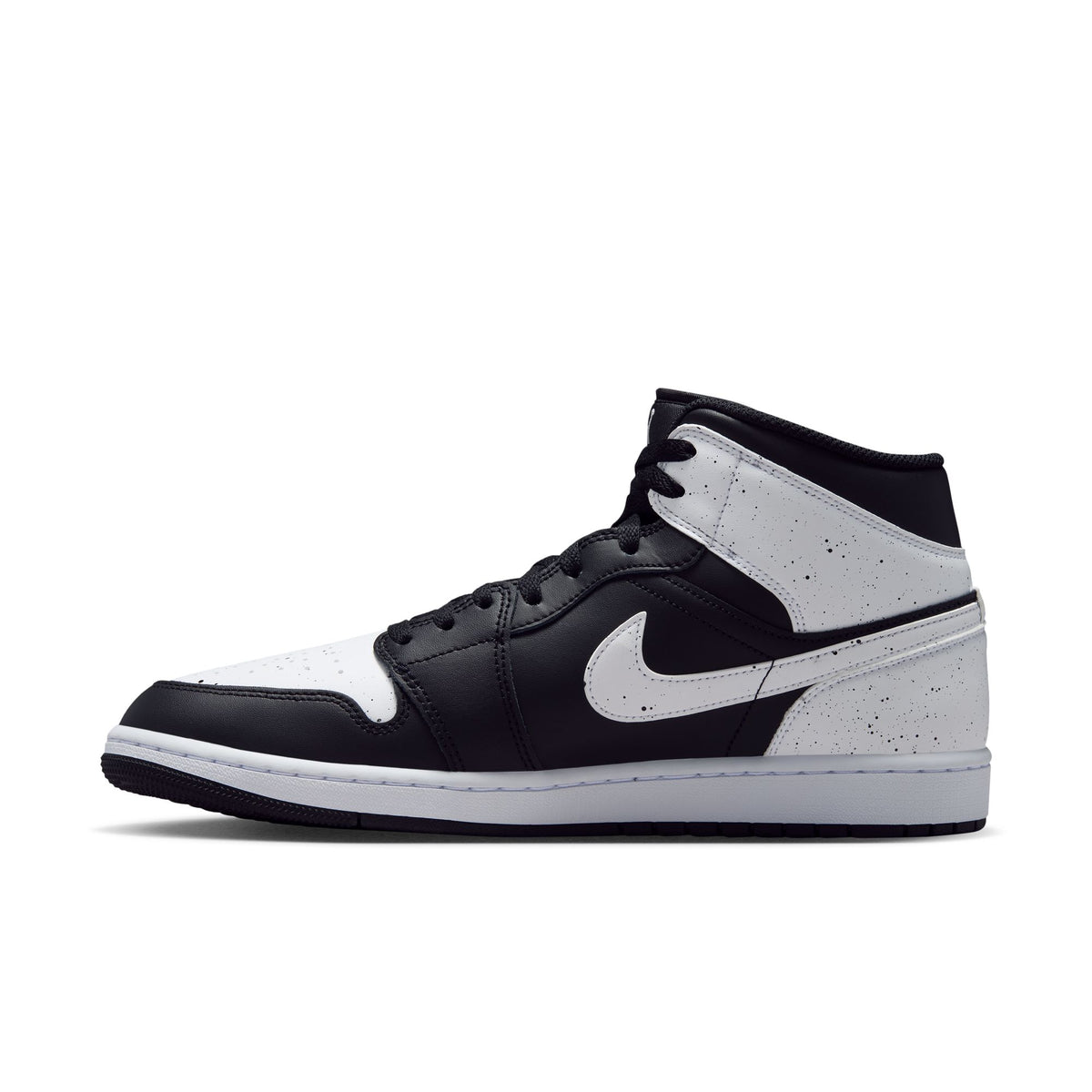 AIR JORDAN 1 MID SE Mens Shoes, Black/White/Black, photo 9 of 10