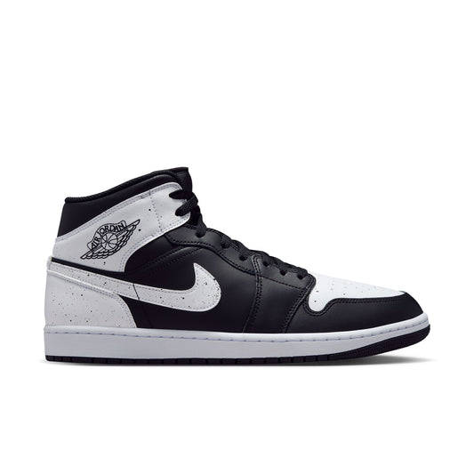 AIR JORDAN 1 MID SE Mens Shoes Color: Black/White/Black Style: IX3525-010