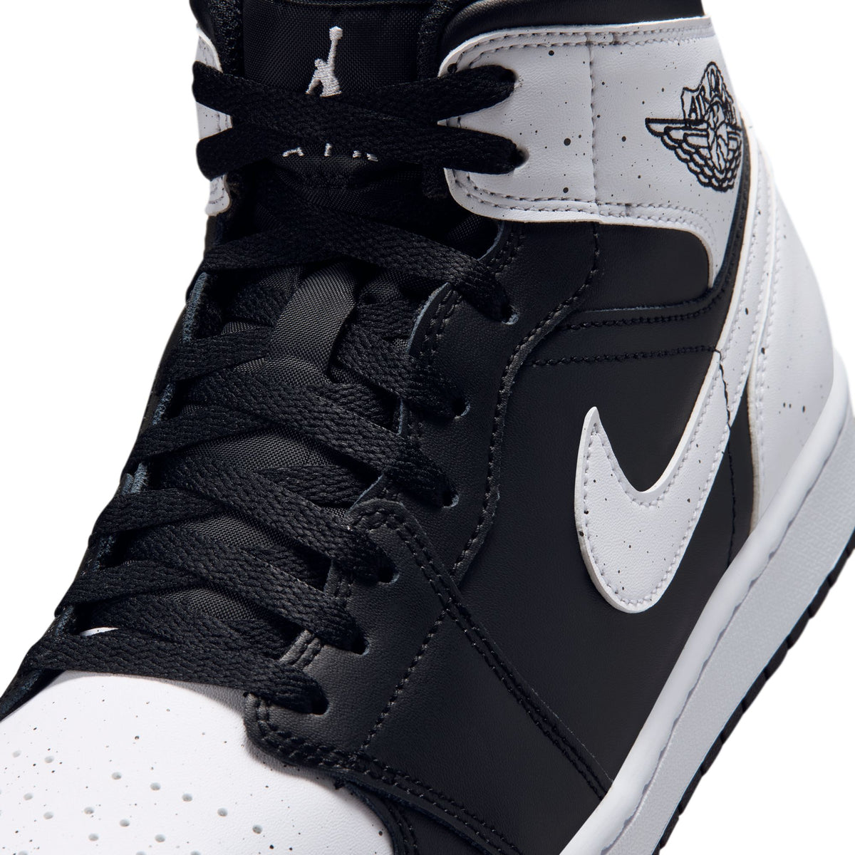 AIR JORDAN 1 MID SE Mens Shoes, Black/White/Black, photo 4 of 10