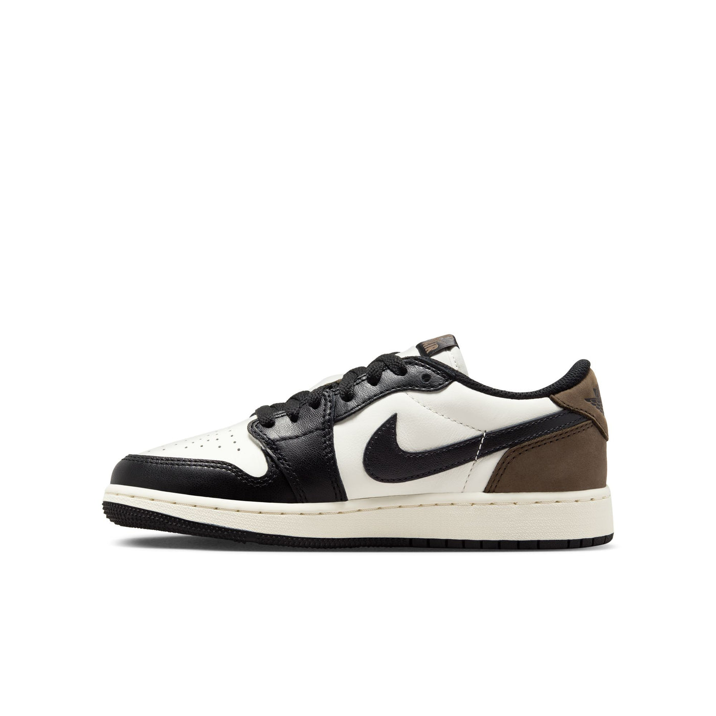 Grade School Air Jordan 1 Low OG "Mocha" SAIL/BLACK-DARK MOCHA CZ0858-102