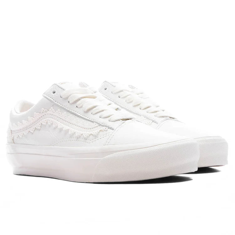 VANS Premium Old Skool Shoe Marshmallow White VN000VB3CCZ1