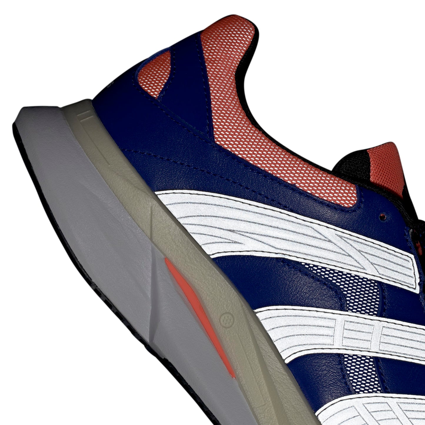 ADIDAS EQUIPMENT PREDATOR RUN LUCBLU/SILVMT/SUPCOL JS4339